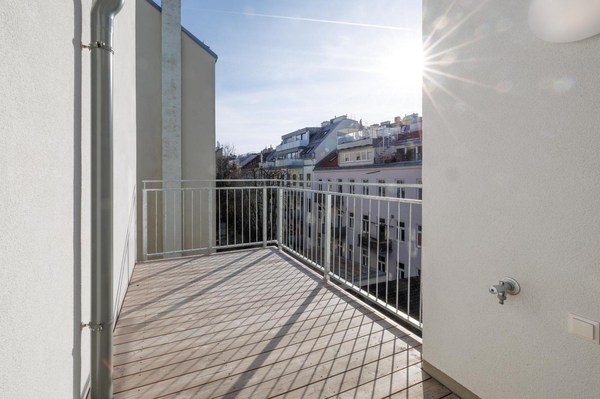 Symphony Apartments 38 - Modern Loft With Terrace And Grill In Central Location Vídeň Exteriér fotografie